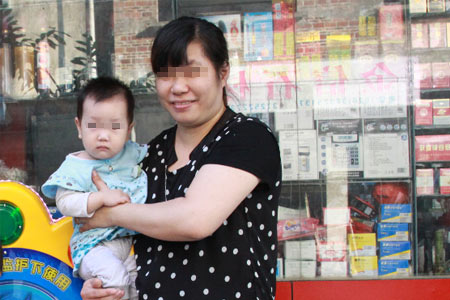 长安医院回访湖南患者 5年内为其送去龙凤双宝