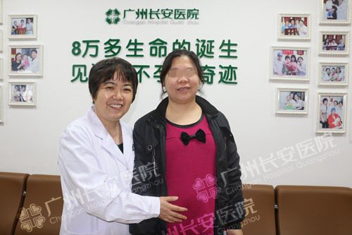 十年盼儿心焦急 三十六岁再当妈