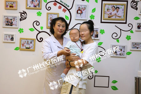 孙杨徐嘉余双冠喜，圣丹福宝宝来庆祝